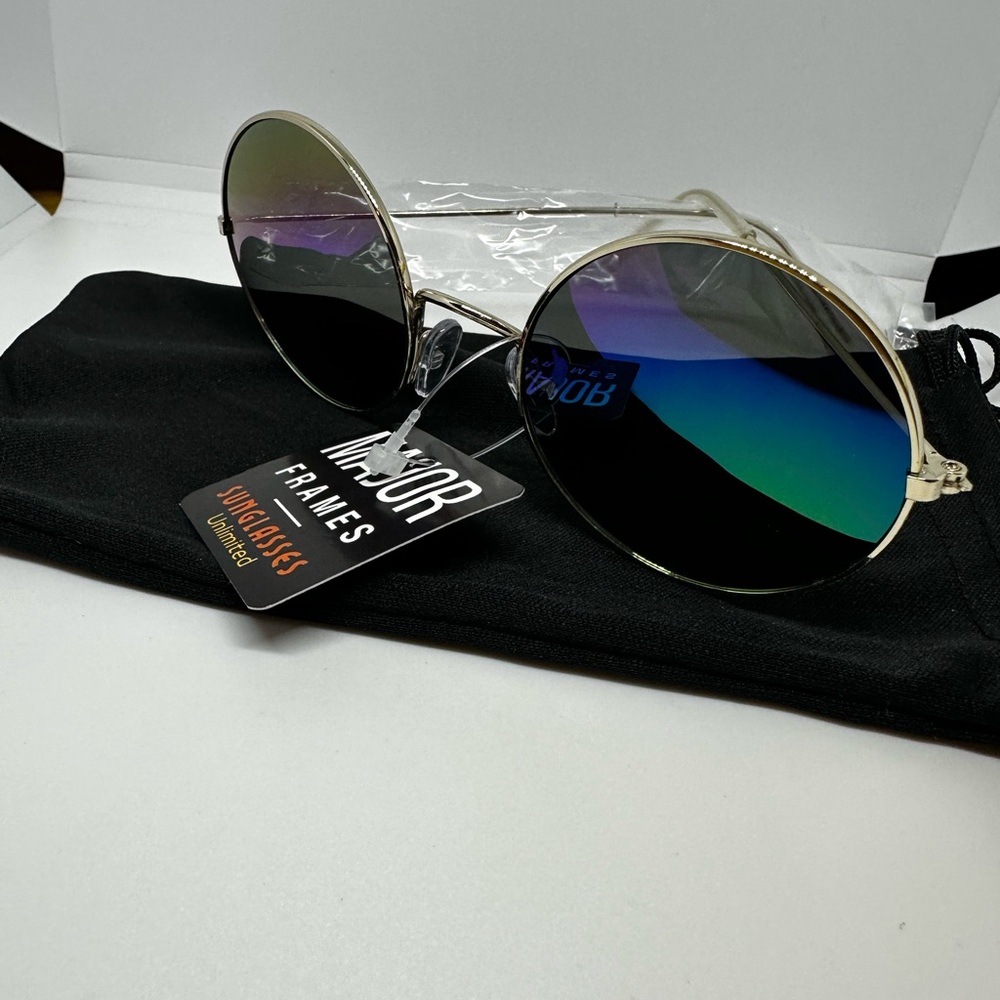 Major Frames Round Gold Frame Sunglasses with Mirrored Lenses